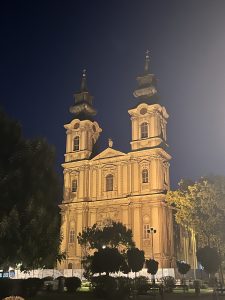 Pukotina na katedrali sv. Terezije Avilske