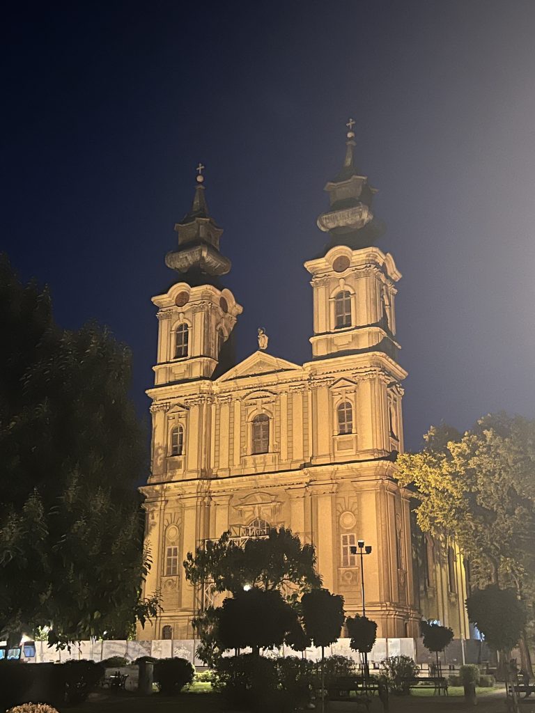 Pukotina na katedrali sv. Terezije Avilske