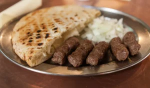 Gde se prodaju najbolji ćevapi u Subotici?