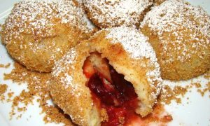 Sećanje na naše drage bake: Gomboce (knedle) subotičkih baka