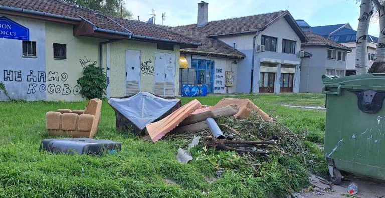 Fotografije bahatosti i bezobrazluka građana Subotice