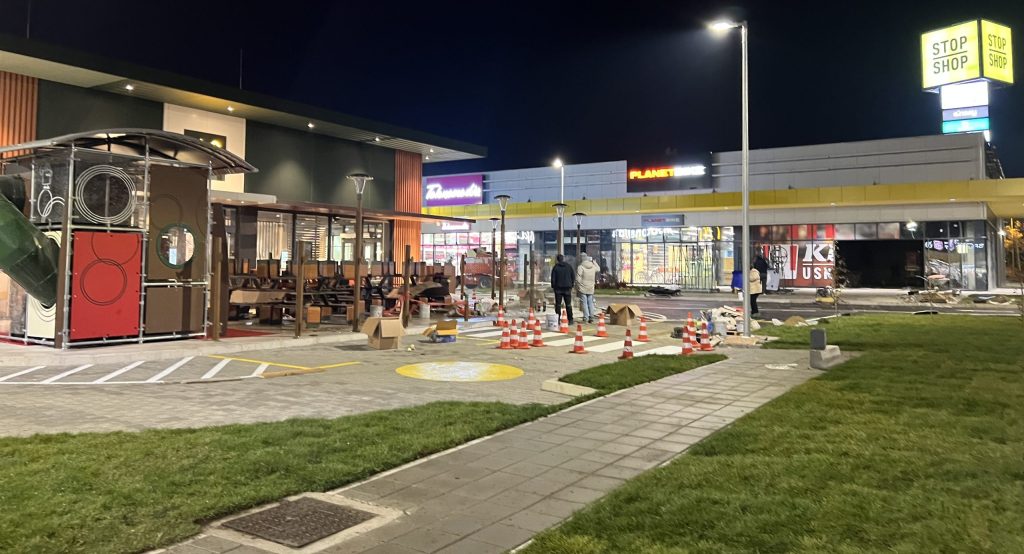 Otvaranje proširenog dela šoping centra “STOP SHOP” bez MAGLA benda