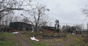 Policija ušla u privatno prihvatilište za pse: Životinje zatečene u užasnim uslovima, sumnja se da su neke i UGINULE (FOTO)