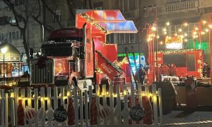 Coca-Cola karavan stigao u centar Subotice