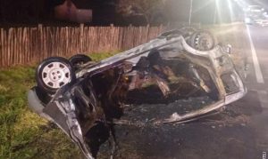 Pijan divljao “pasatom” pa udario u kola ispred sebe