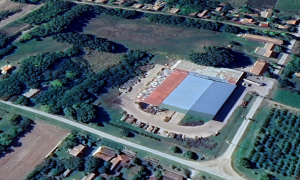 Na prodaju poslovni kompleks i zemljište u Subotici. Cena “prava sitnica”