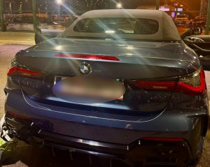 U vozilu marke BMW pronađen pištolj i municija