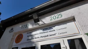 U čantavirskoj školi se obnavlja video-nadzor, informatički kabinet, igralište…