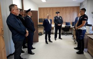 Ministar unutrašnjih poslova posetio Policijsku upravu u Subotici. VIDEO