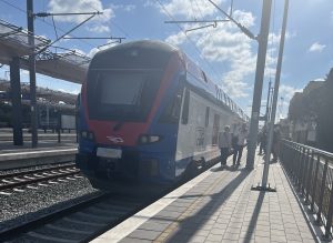 Da li je moguće da postoje ovakvi ljudi? Pokušali krađu kablova na stanici Naumićevo