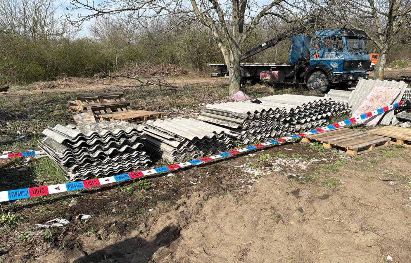 Uhapšen jer je u okolini Subotice skladištio azbestne ploče