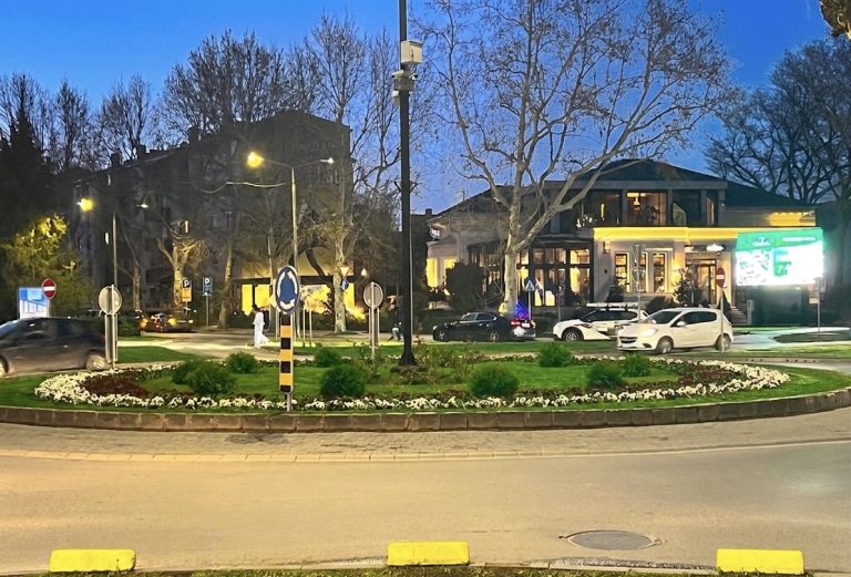 Praznične servisne informacije