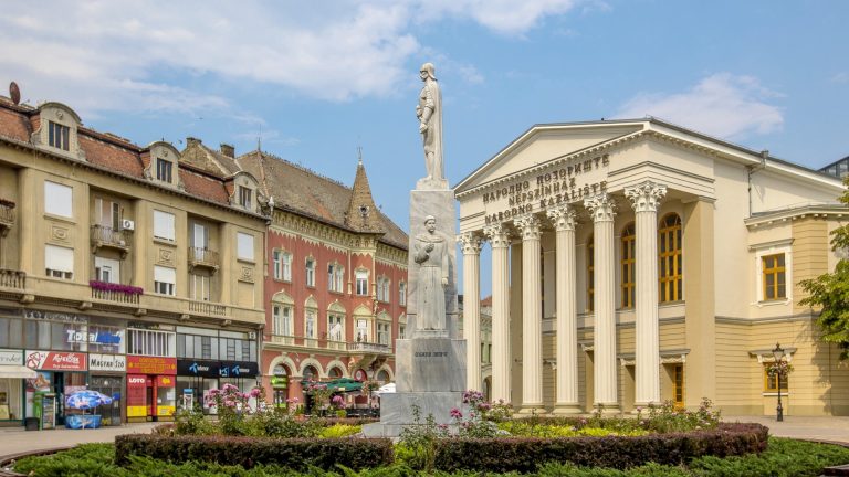 Da li ispod centra Subotice zaista postoji skriveni podzemni svet?