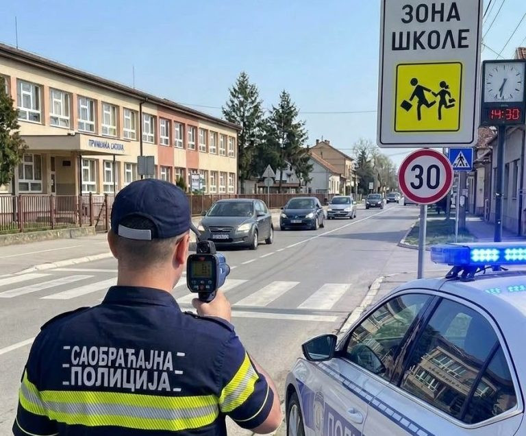 Da li vas policija može kazniti u nedelju ako vozite preko 30 km/h u zoni škole?