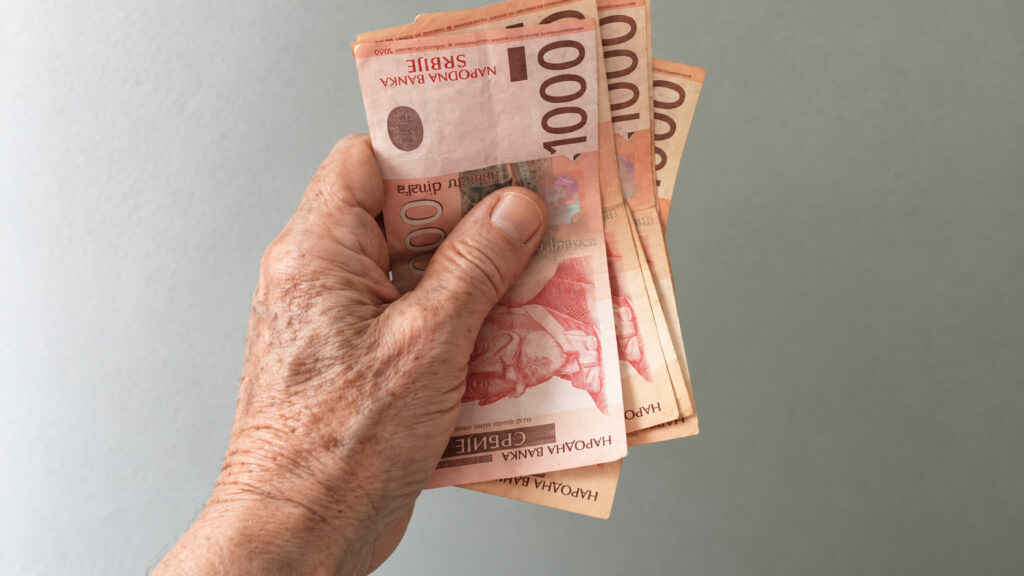 Evo koliko bi mogle da porastu penzije — a šta će biti sa platama i evrom?