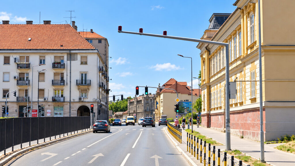 Ko upravlja zelenim talasom? Subotički semafori povezani u jednu mrežu